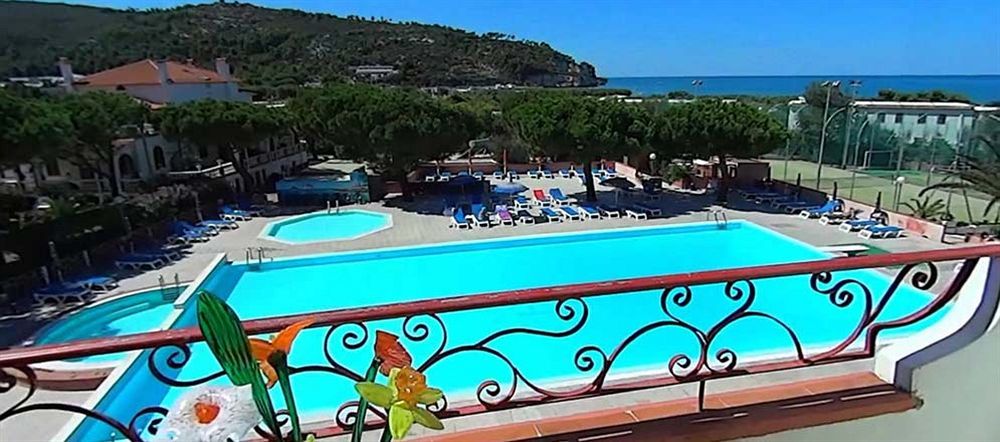 Hotel D'Amato Peschici Bagian luar foto