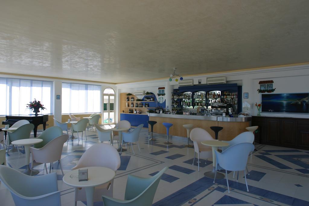 Hotel D'Amato Peschici Bagian luar foto