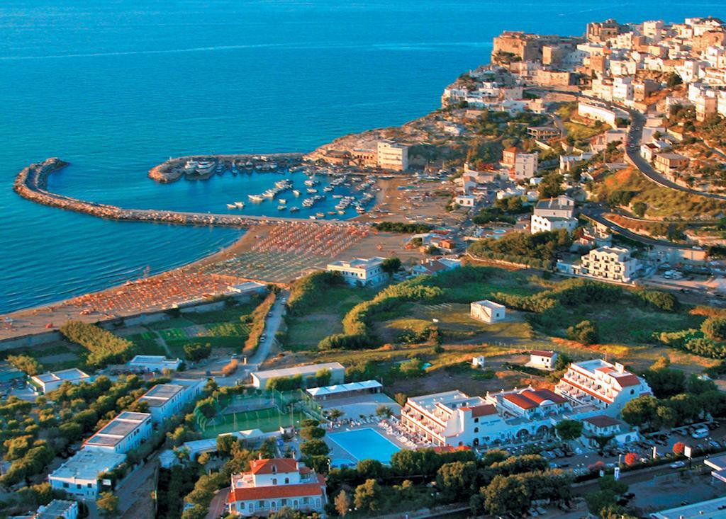 Hotel D'Amato Peschici Bagian luar foto