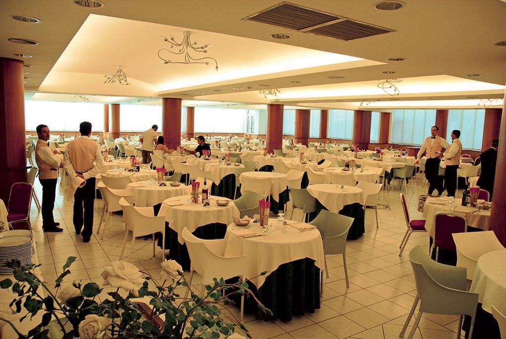 Hotel D'Amato Peschici Bagian luar foto