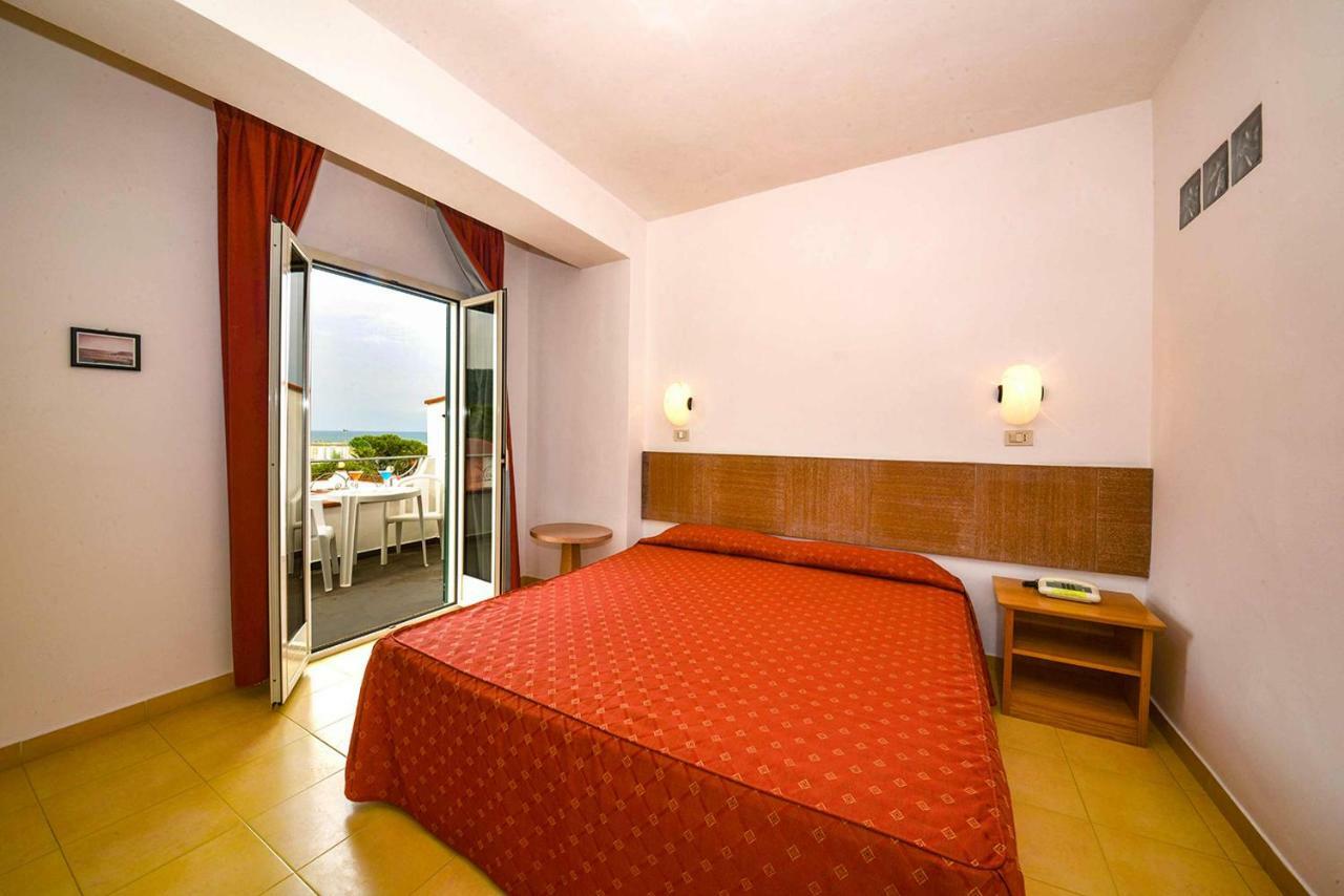Hotel D'Amato Peschici Bagian luar foto